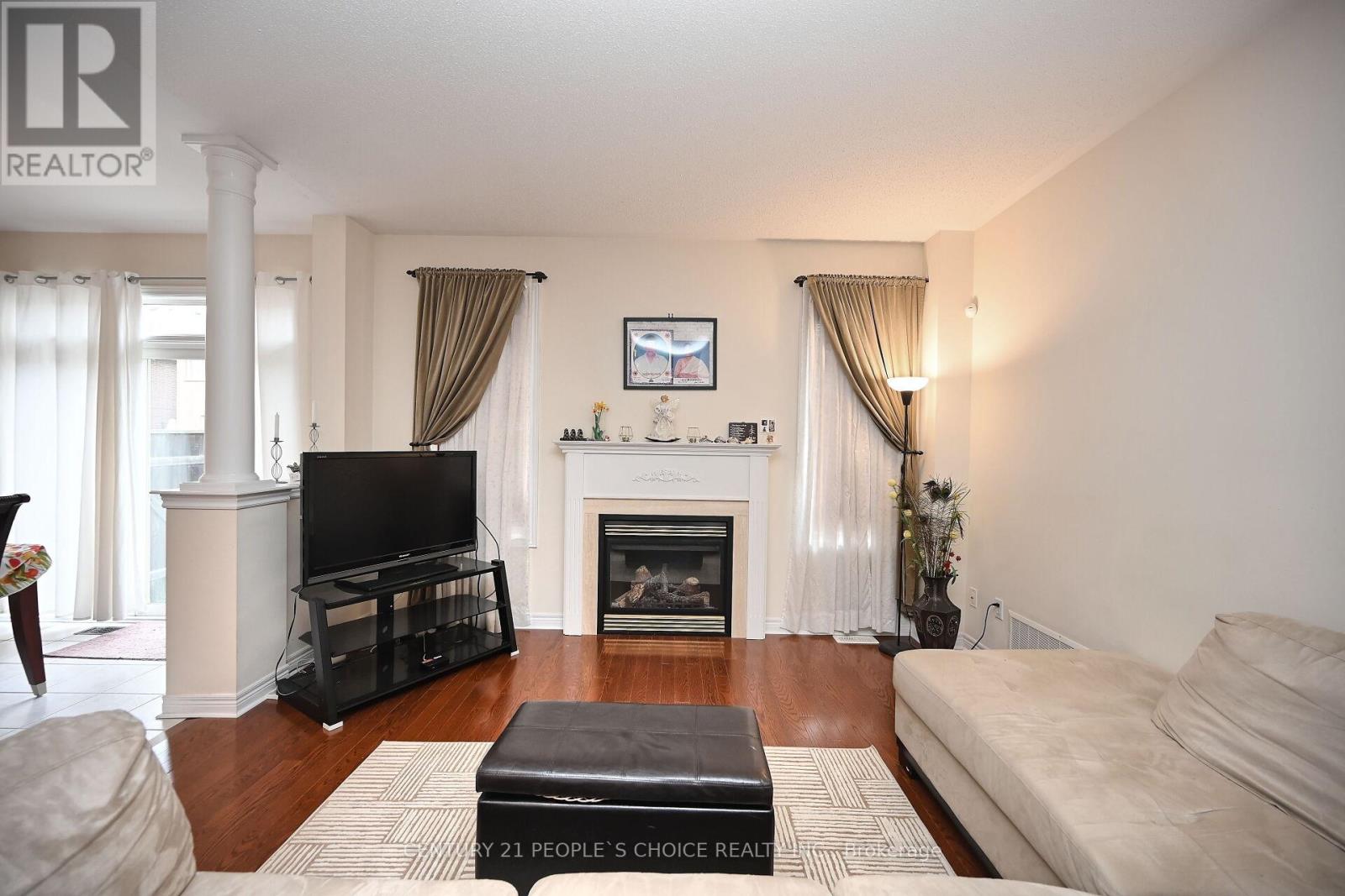 23 Lanebrook Drive, Brampton, Ontario  L6P 2E3 - Photo 22 - W12458792