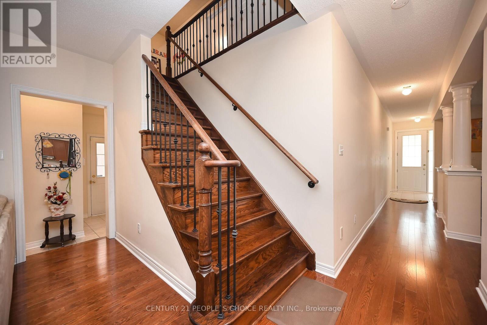 23 Lanebrook Drive, Brampton, Ontario  L6P 2E3 - Photo 24 - W12458792