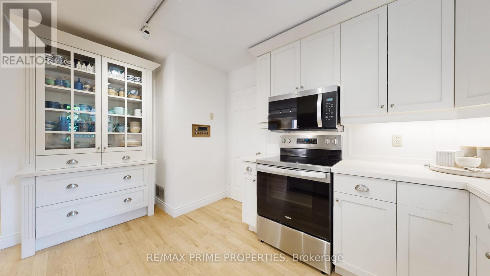 3064 Council Ring Road, Mississauga, Ontario  L5L 1N8 - Photo 14 - W12458793