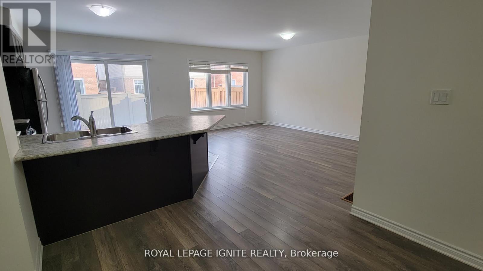 26 - 1125 Leger Way, Milton, Ontario  L9E 1N7 - Photo 4 - W12458795