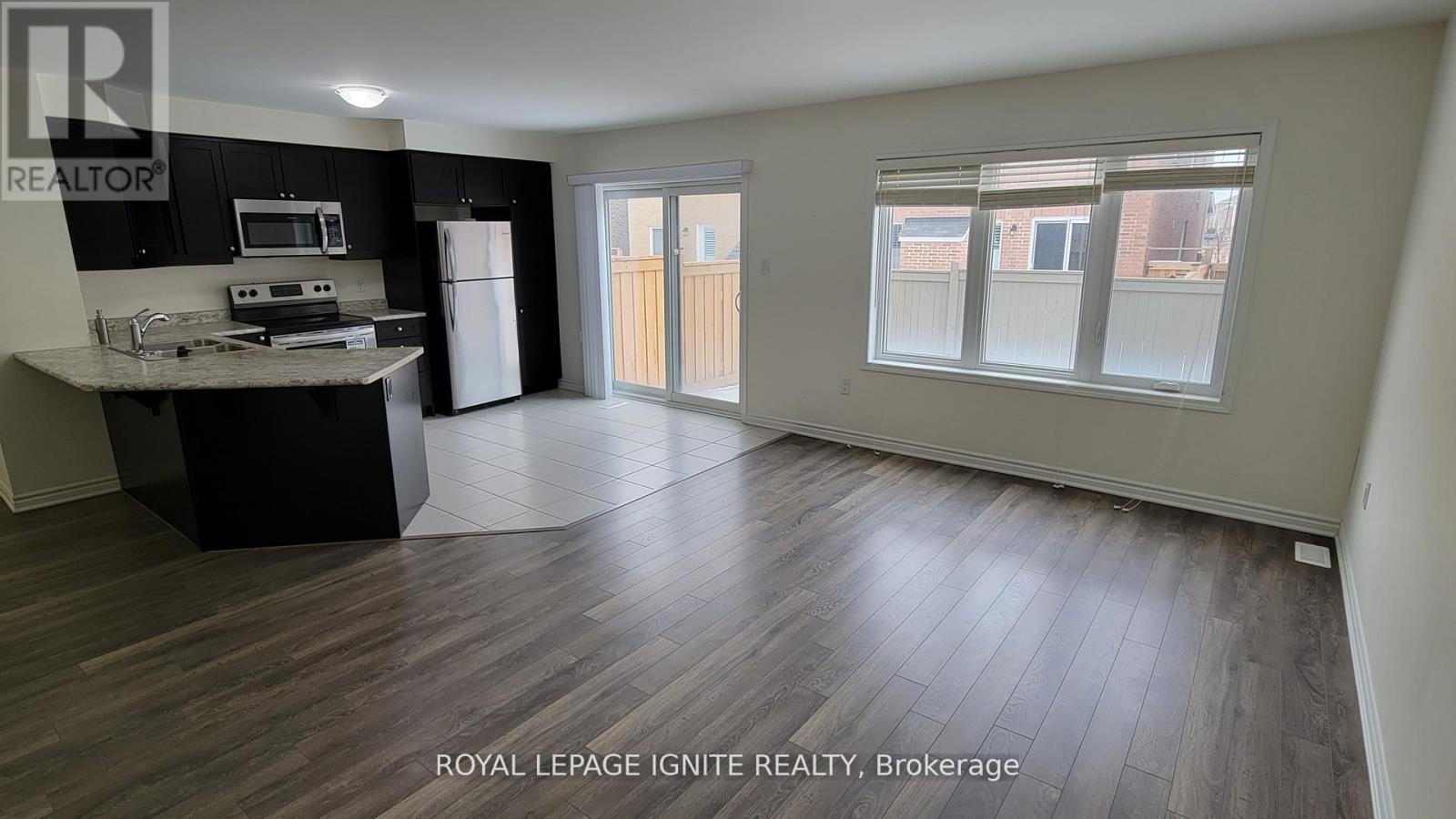 26 - 1125 Leger Way, Milton, Ontario  L9E 1N7 - Photo 5 - W12458795