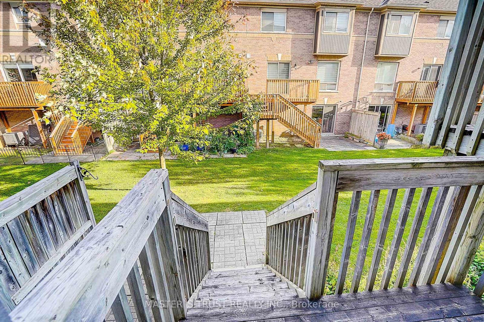 48 - 5535 Glen Erin Drive, Mississauga, Ontario  L5M 6H1 - Photo 3 - W12458801