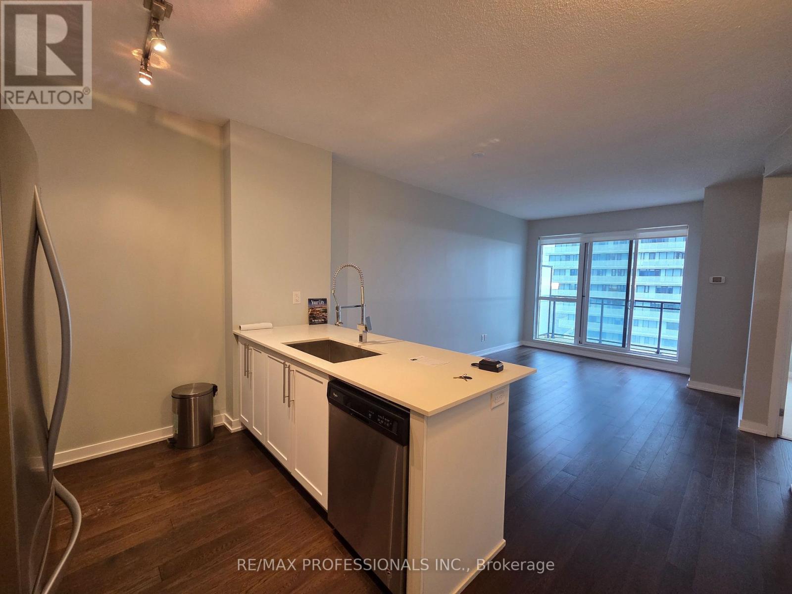 4509 - 4011 Brickstone Mews, Mississauga, Ontario  L5B 0J7 - Photo 17 - W12458809