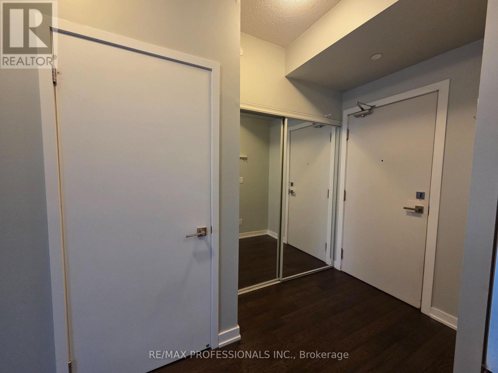 4509 - 4011 Brickstone Mews, Mississauga, Ontario  L5B 0J7 - Photo 18 - W12458809