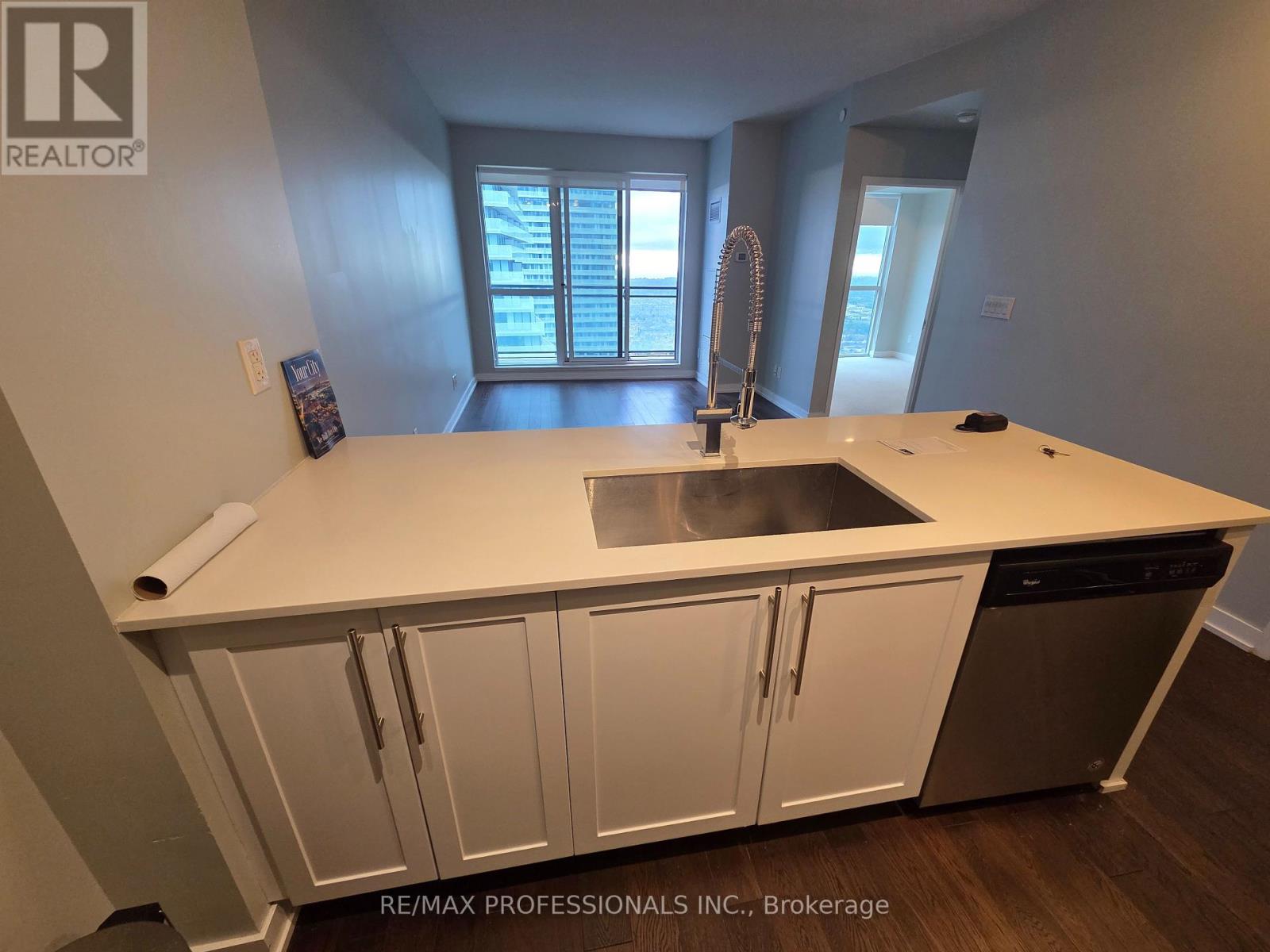 4509 - 4011 Brickstone Mews, Mississauga, Ontario  L5B 0J7 - Photo 21 - W12458809