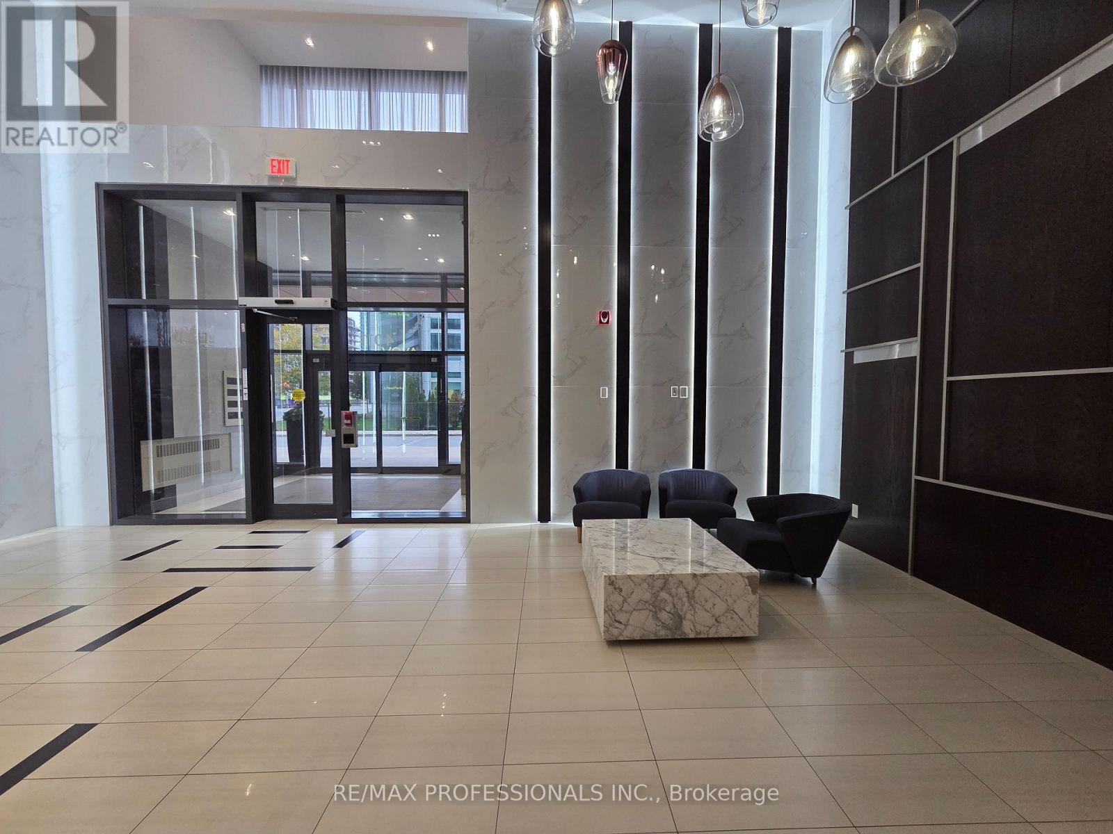 4509 - 4011 Brickstone Mews, Mississauga, Ontario  L5B 0J7 - Photo 3 - W12458809