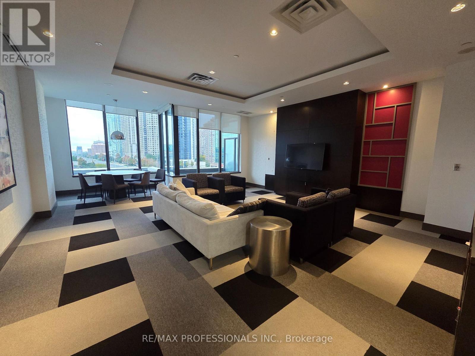 4509 - 4011 Brickstone Mews, Mississauga, Ontario  L5B 0J7 - Photo 5 - W12458809