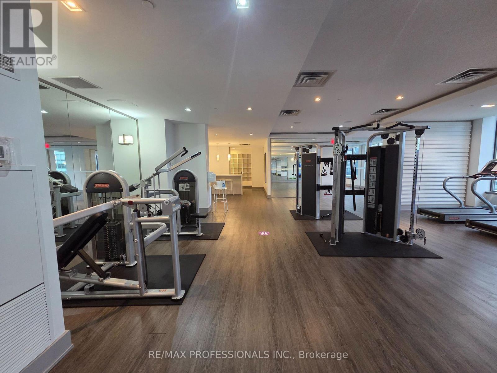 4509 - 4011 Brickstone Mews, Mississauga, Ontario  L5B 0J7 - Photo 6 - W12458809