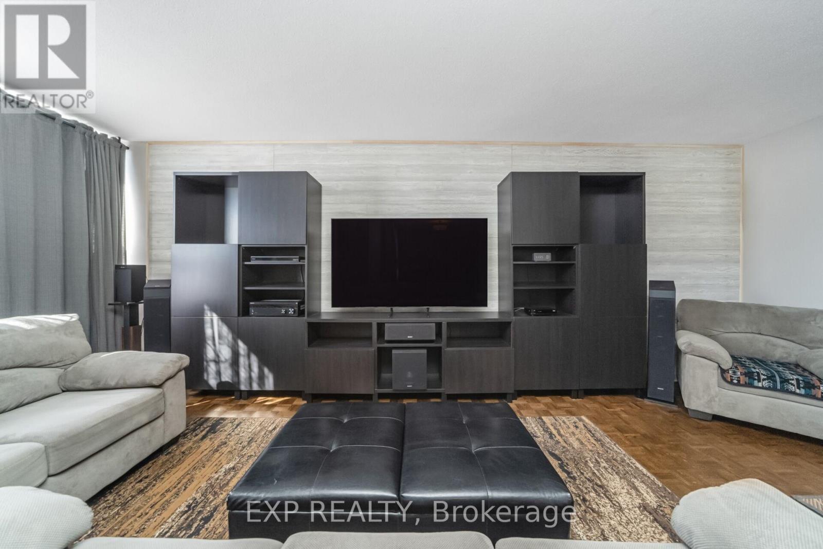 519 - 451 Westmall, Toronto, Ontario  M9C 1G1 - Photo 15 - W12458810