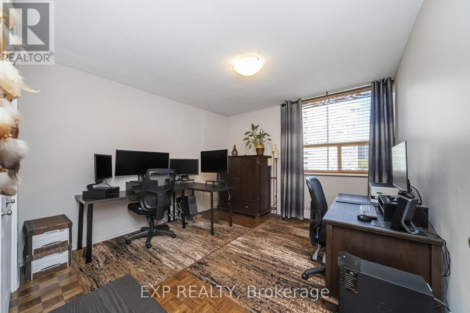 519 - 451 Westmall, Toronto, Ontario  M9C 1G1 - Photo 27 - W12458810