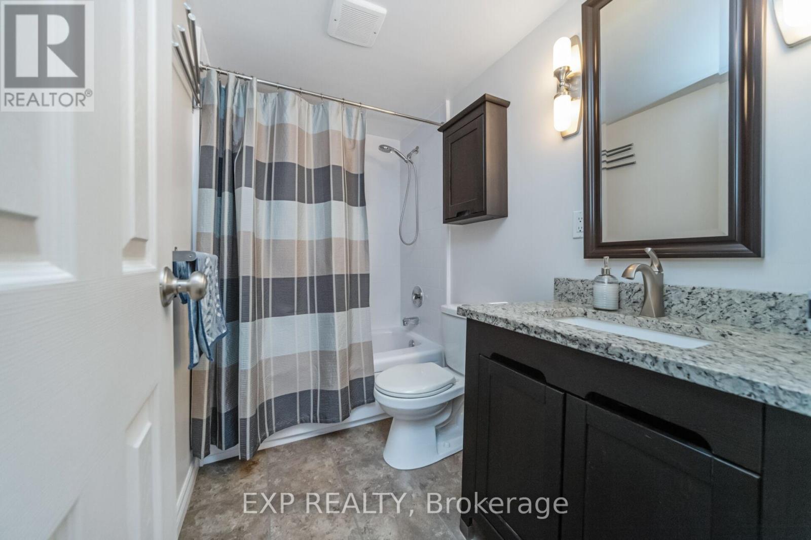 519 - 451 Westmall, Toronto, Ontario  M9C 1G1 - Photo 33 - W12458810