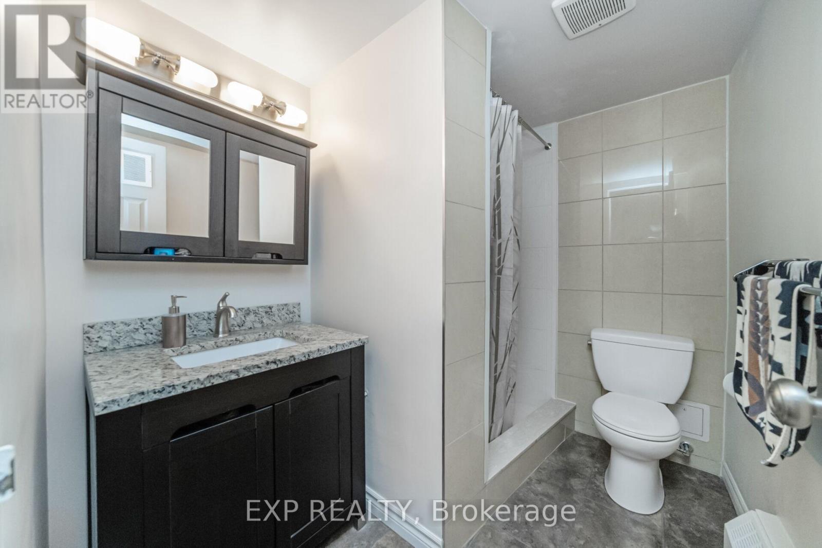 519 - 451 Westmall, Toronto, Ontario  M9C 1G1 - Photo 37 - W12458810