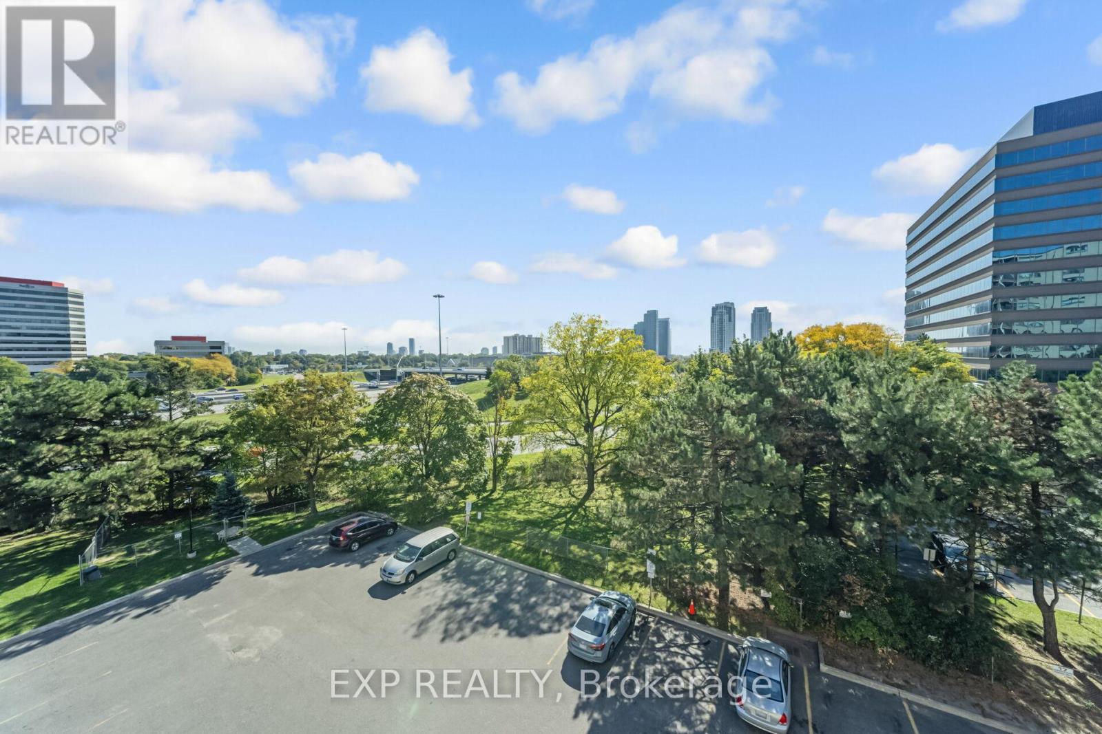 519 - 451 Westmall, Toronto, Ontario  M9C 1G1 - Photo 42 - W12458810