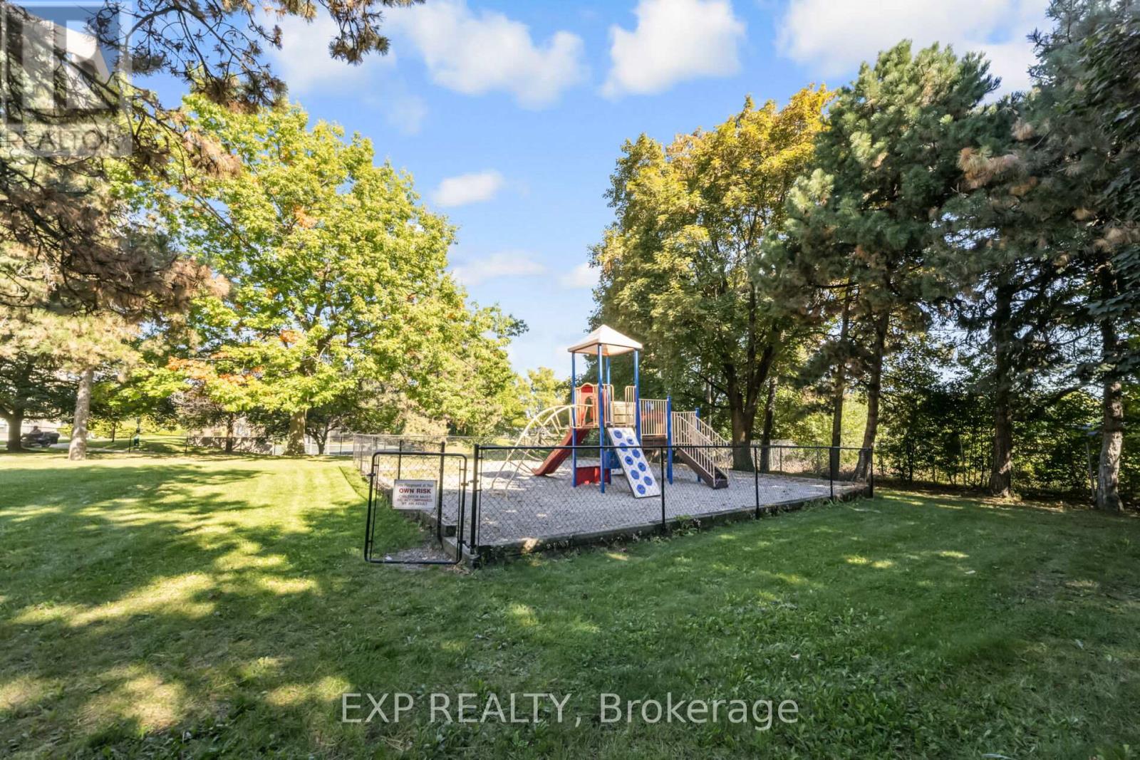 519 - 451 Westmall, Toronto, Ontario  M9C 1G1 - Photo 46 - W12458810