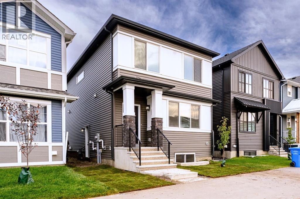 522 Lucas Boulevard Nw, Calgary, Alberta  T3P 2C9 - Photo 2 - A2258928