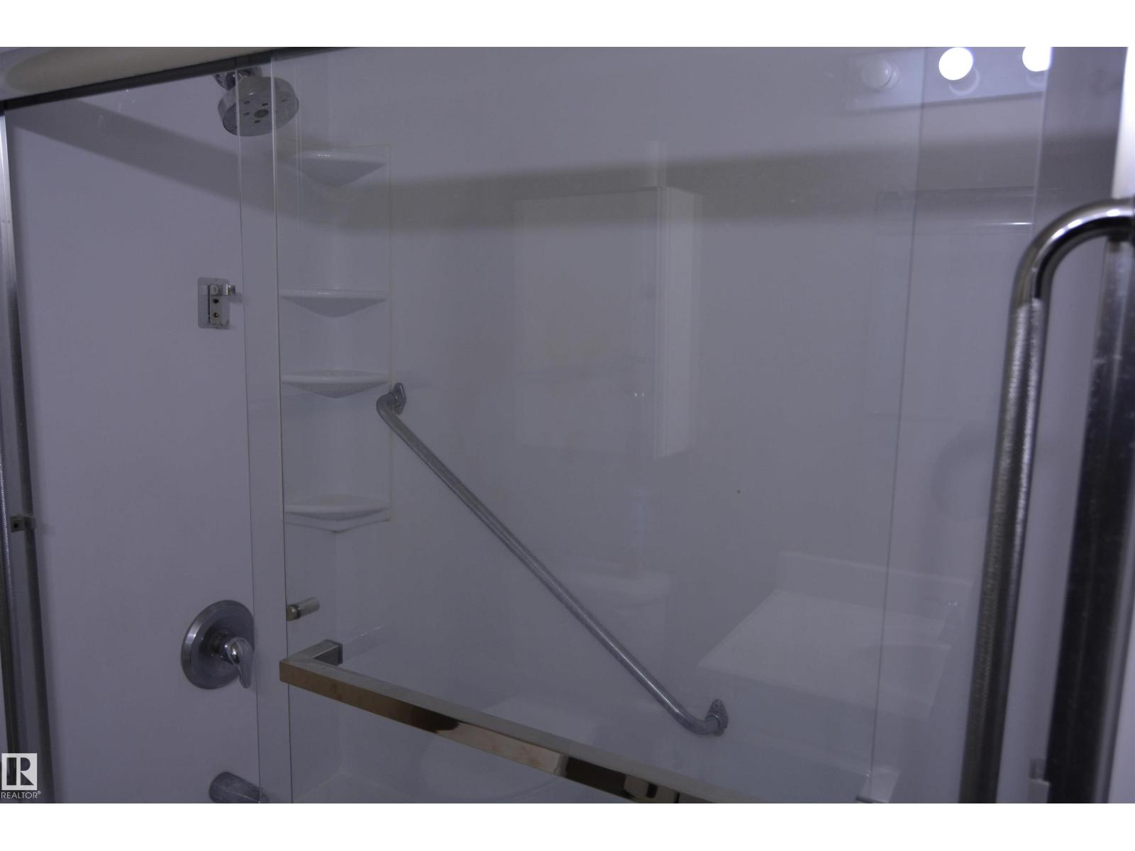 132 Millbourne Rd E Nw, Edmonton, Alberta  T6K 0K9 - Photo 22 - E4461871