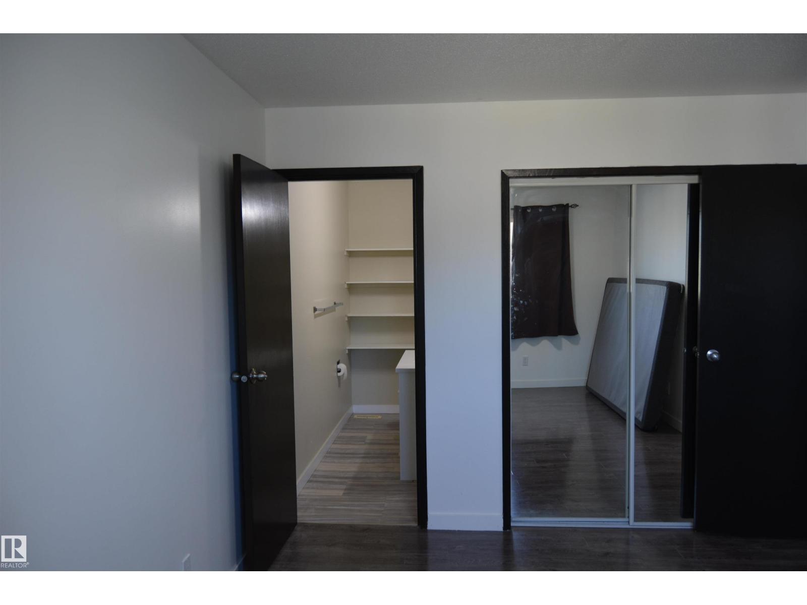132 Millbourne Rd E Nw, Edmonton, Alberta  T6K 0K9 - Photo 26 - E4461871