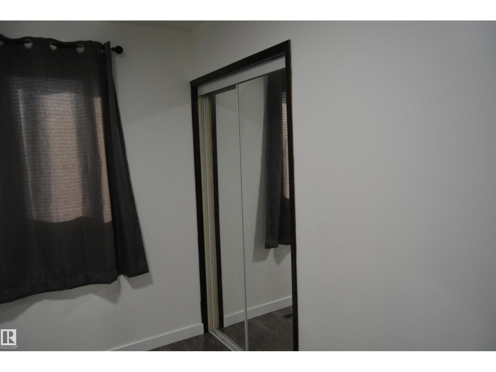 132 Millbourne Rd E Nw, Edmonton, Alberta  T6K 0K9 - Photo 31 - E4461871