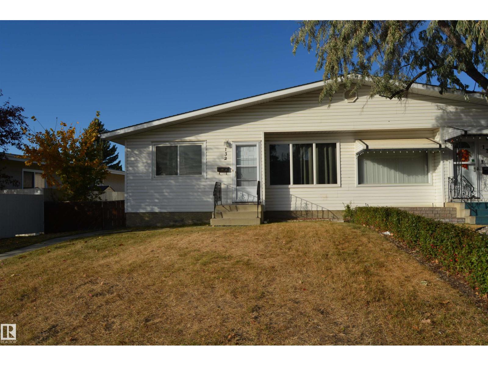 132 Millbourne Rd E Nw, Edmonton, Alberta  T6K 0K9 - Photo 5 - E4461871