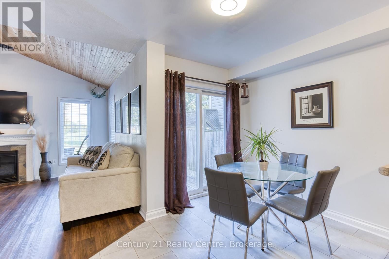 45 Hatch Street E, Whitby, Ontario  L1M 2H9 - Photo 16 - E12458816