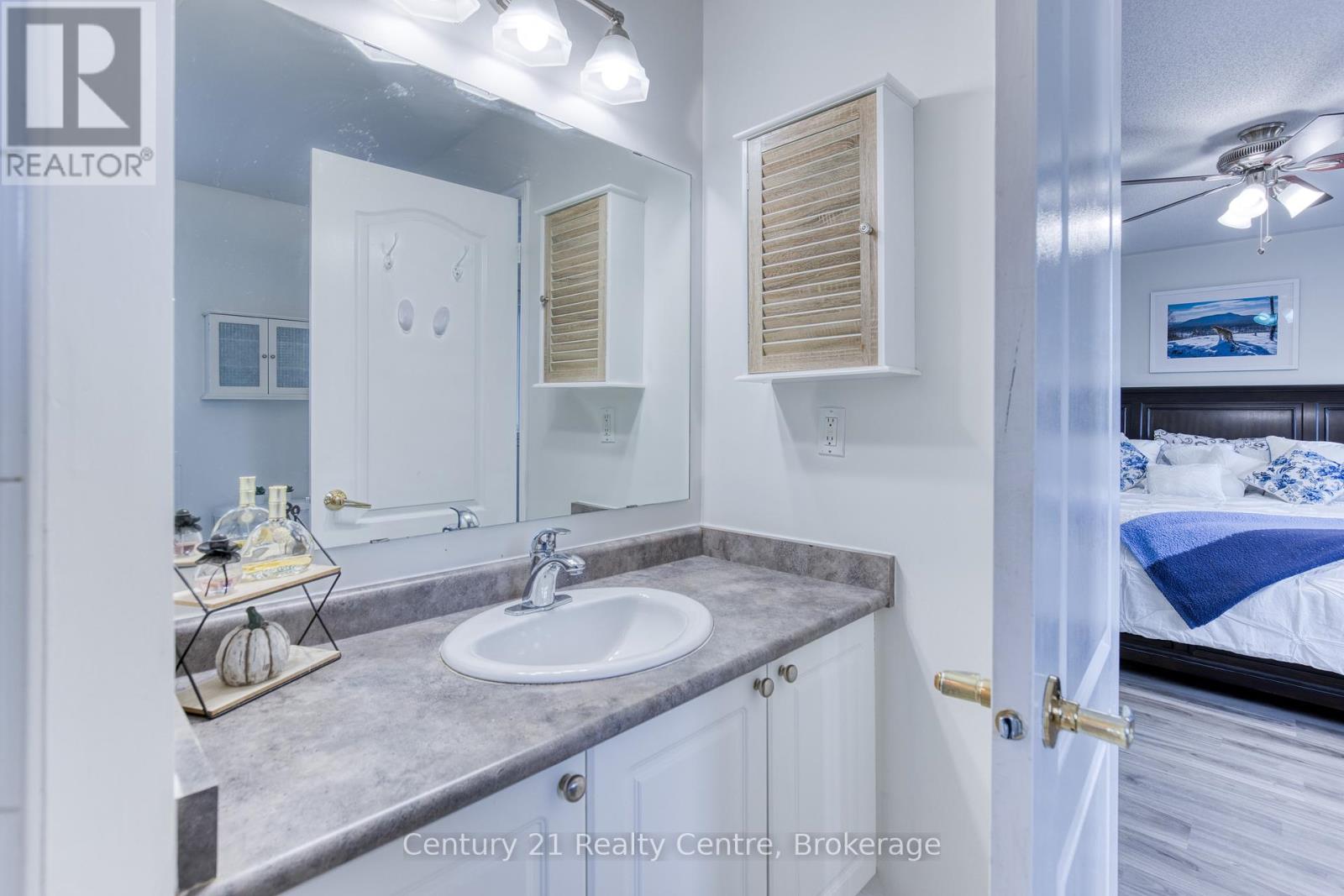 45 Hatch Street E, Whitby, Ontario  L1M 2H9 - Photo 32 - E12458816
