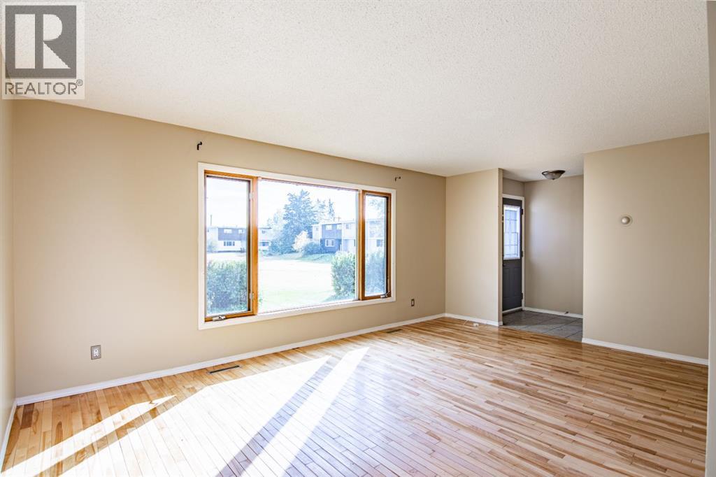 604 Terrace Park, Red Deer, Alberta  T4N 1V8 - Photo 17 - A2264029