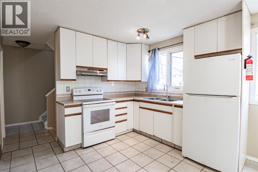 604 Terrace Park, Red Deer, Alberta  T4N 1V8 - Photo 22 - A2264029