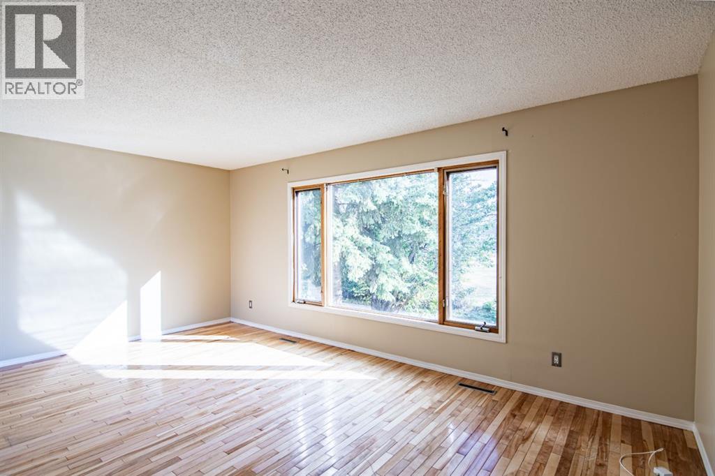 604 Terrace Park, Red Deer, Alberta  T4N 1V8 - Photo 16 - A2264029