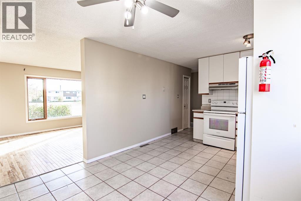604 Terrace Park, Red Deer, Alberta  T4N 1V8 - Photo 21 - A2264029