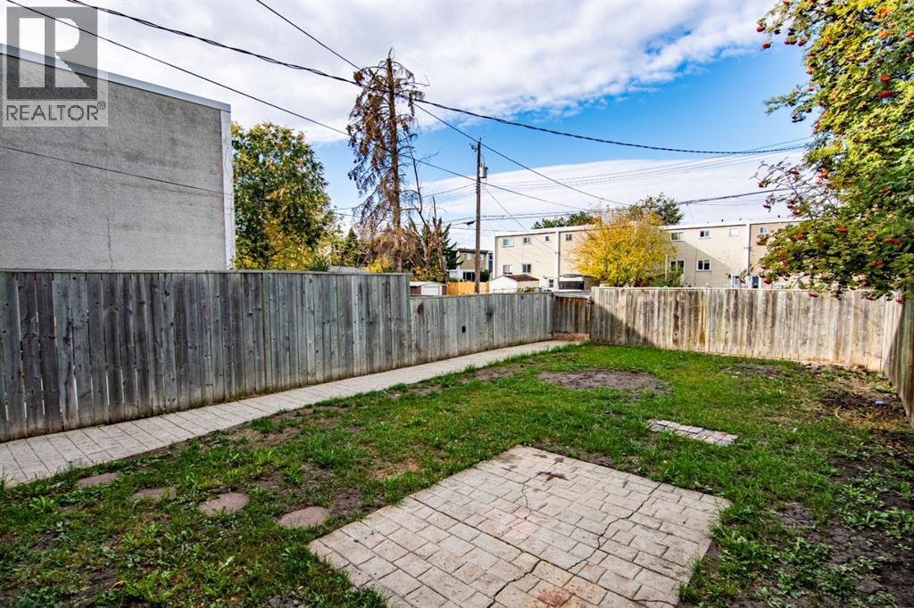 604 Terrace Park, Red Deer, Alberta  T4N 1V8 - Photo 32 - A2264029