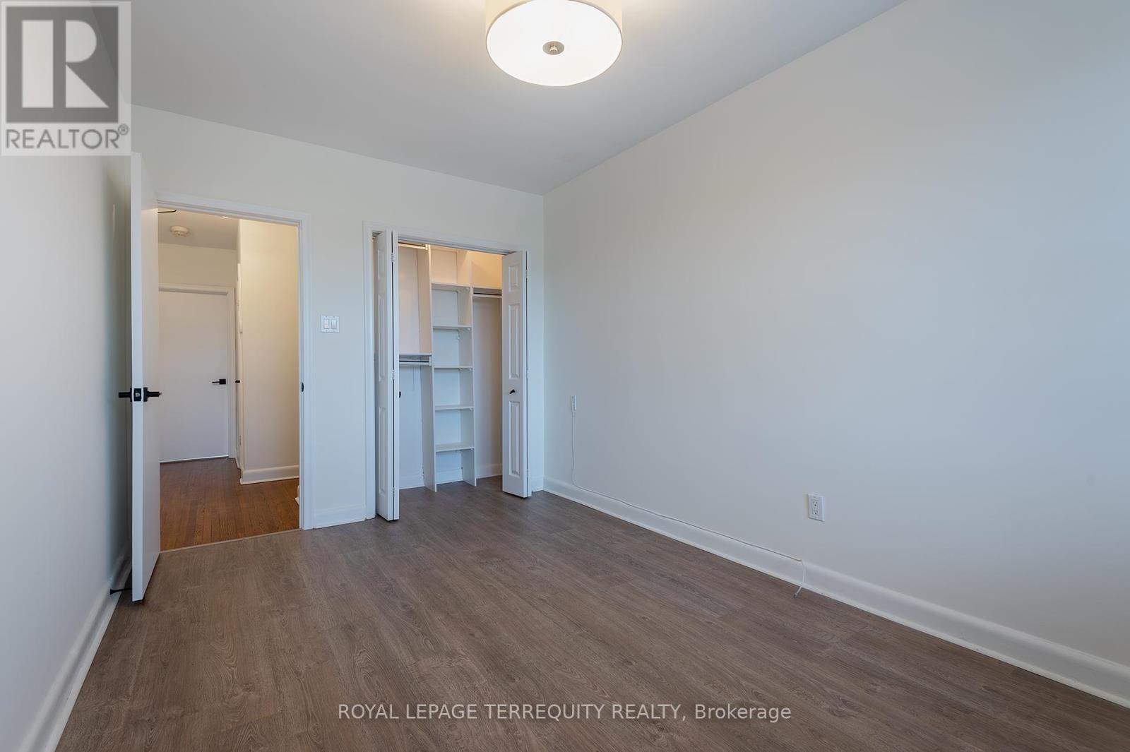 31 Rivercove Drive, Toronto, Ontario  M9B 4Y8 - Photo 19 - W12458811
