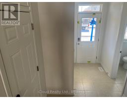 4 Vinewood Crescent, Barrie, Ca