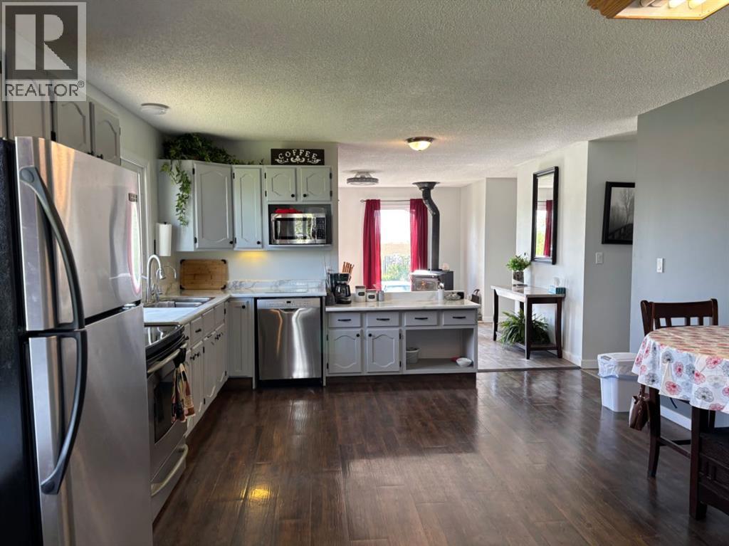 365 S 5 Street W, Magrath, Alberta  T0K 1J0 - Photo 13 - A2252993