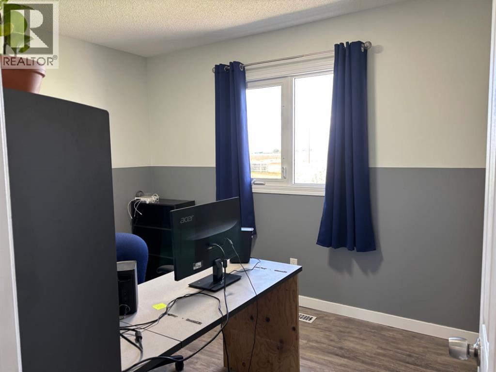 365 S 5 Street W, Magrath, Alberta  T0K 1J0 - Photo 21 - A2252993
