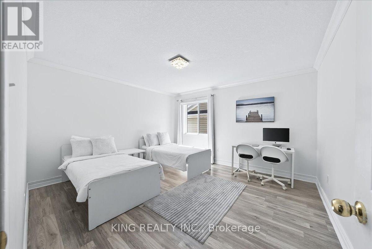 76 Blackburn Drive, Brantford, Ontario  N3T 6R9 - Photo 28 - X12458812