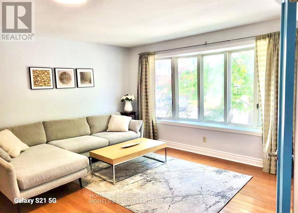 22 Traymoor Street, Kingston, Ontario  K7L 4K8 - Photo 8 - X12458819