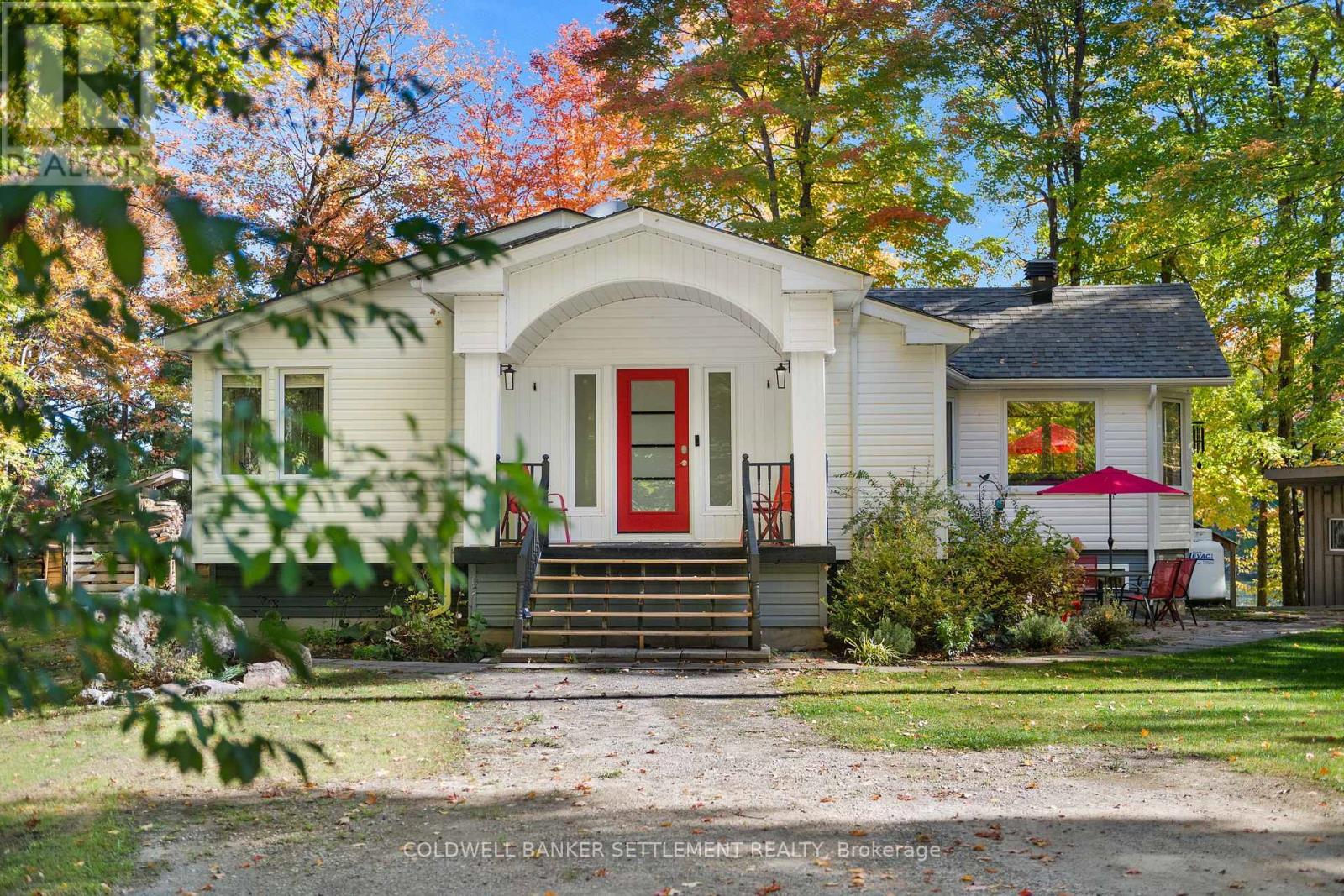 248 Bishop's Way, Tay Valley, Ontario  K7H 3C7 - Photo 4 - X12458829