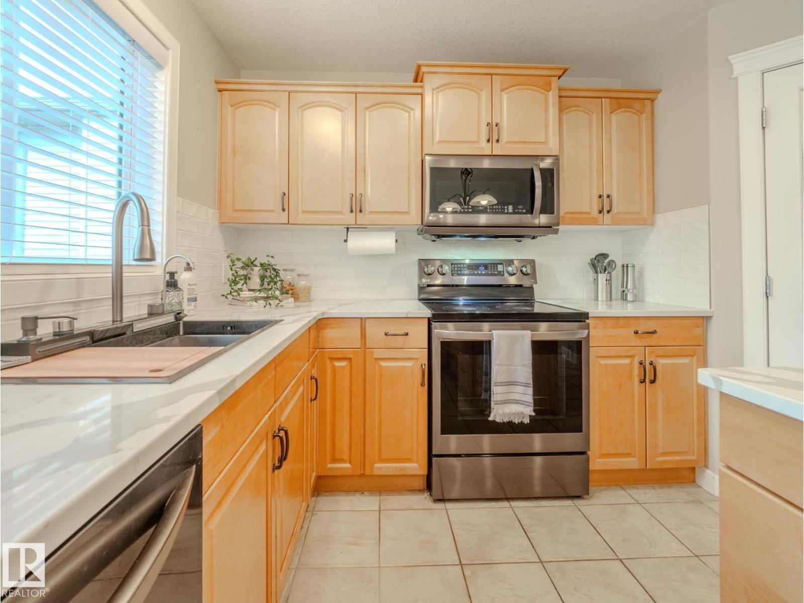 5307 61 St, Beaumont, Alberta  T6T 1H1 - Photo 23 - E4458547