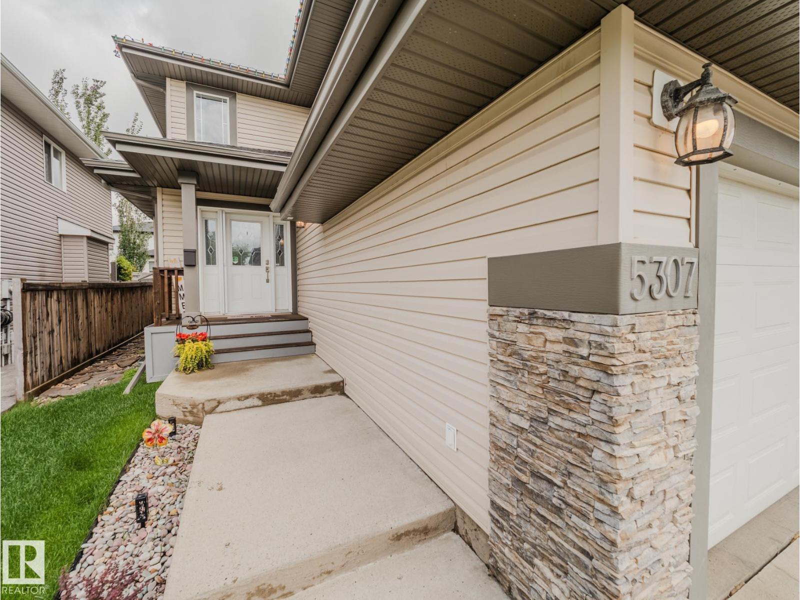 5307 61 St, Beaumont, Alberta  T6T 1H1 - Photo 3 - E4458547