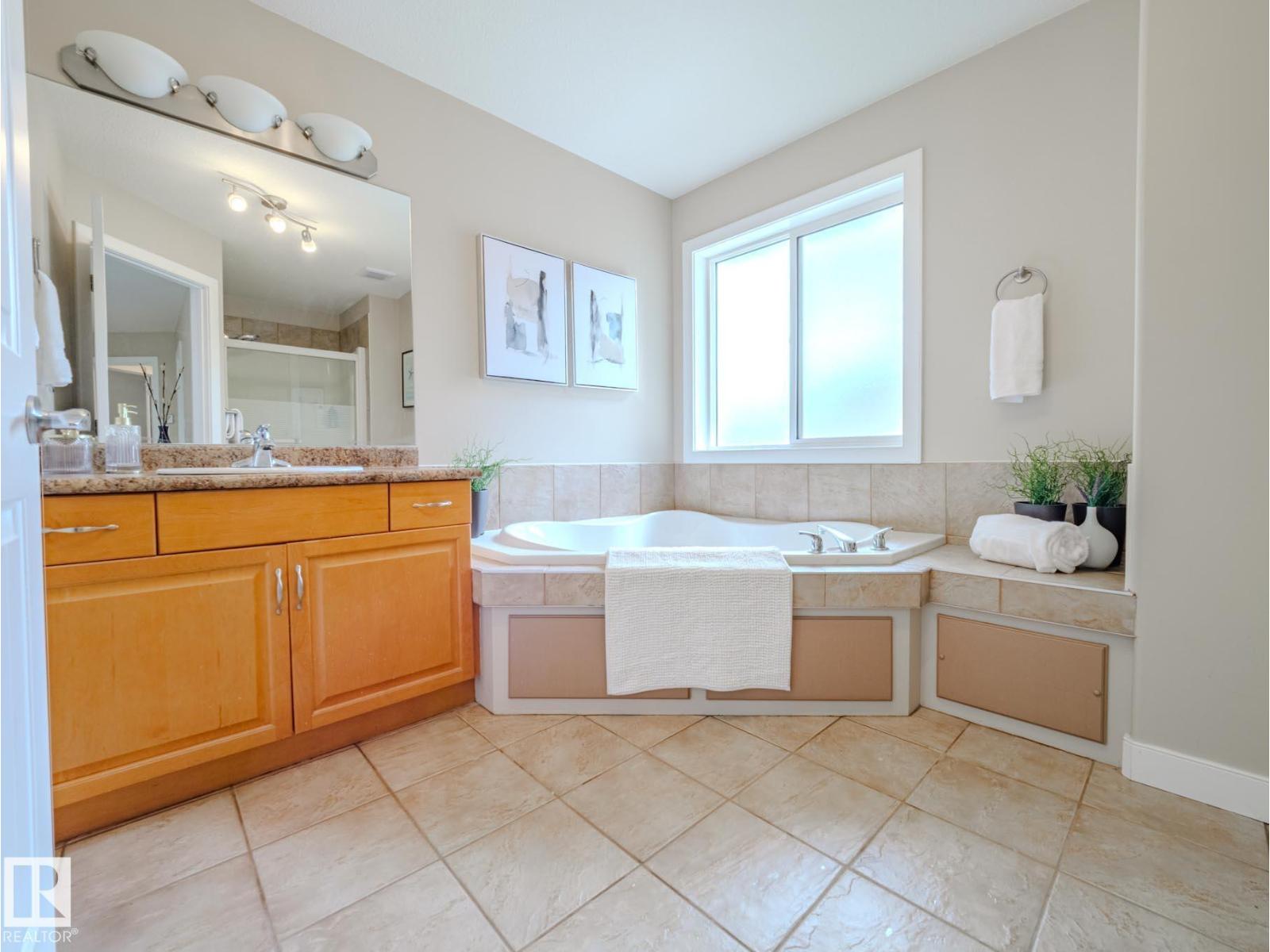 5307 61 St, Beaumont, Alberta  T6T 1H1 - Photo 60 - E4458547