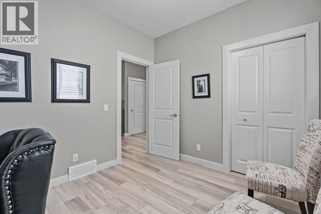 15 Drake Landing Drive, Okotoks, Alberta  T1S 2M7 - Photo 20 - A2255305