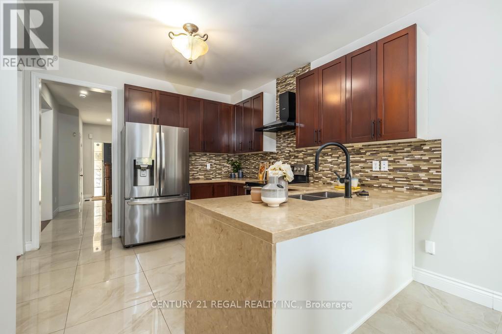 12 Salt Drive, Ajax, Ontario  L1S 7P3 - Photo 16 - E12458827