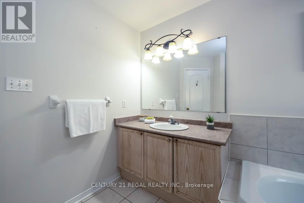 12 Salt Drive, Ajax, Ontario  L1S 7P3 - Photo 27 - E12458827