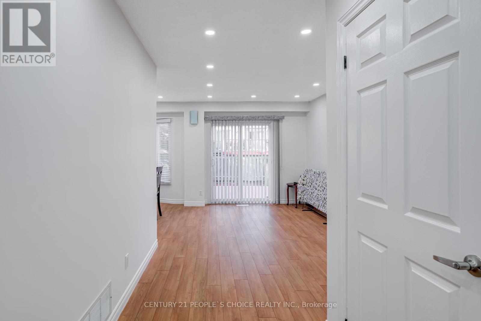 36 Ponymill Drive, Toronto, Ontario  M1V 2Y1 - Photo 10 - E12458838