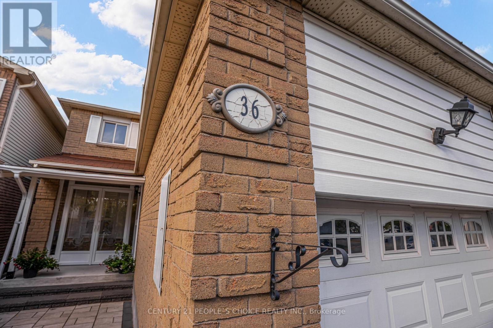 36 Ponymill Drive, Toronto, Ontario  M1V 2Y1 - Photo 2 - E12458838