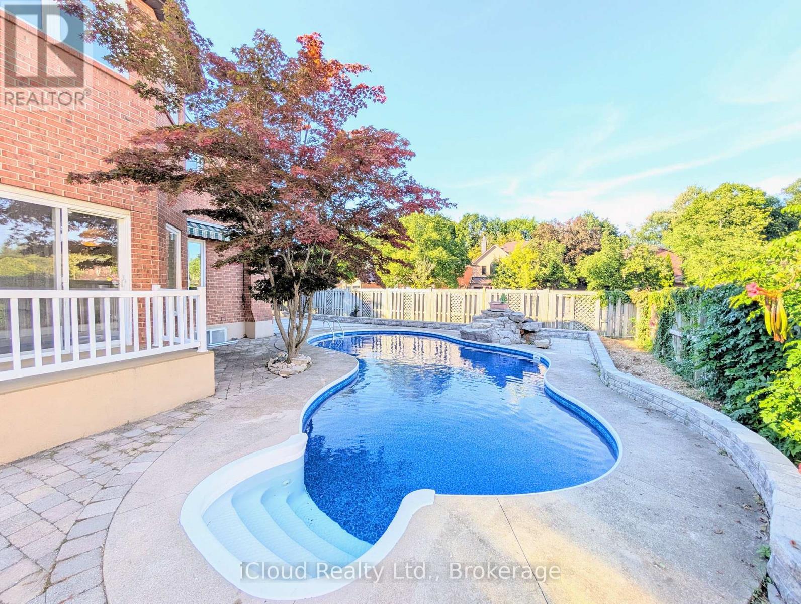 3669 Baird Court, Mississauga, Ontario  L5L 4T6 - Photo 33 - W12458822