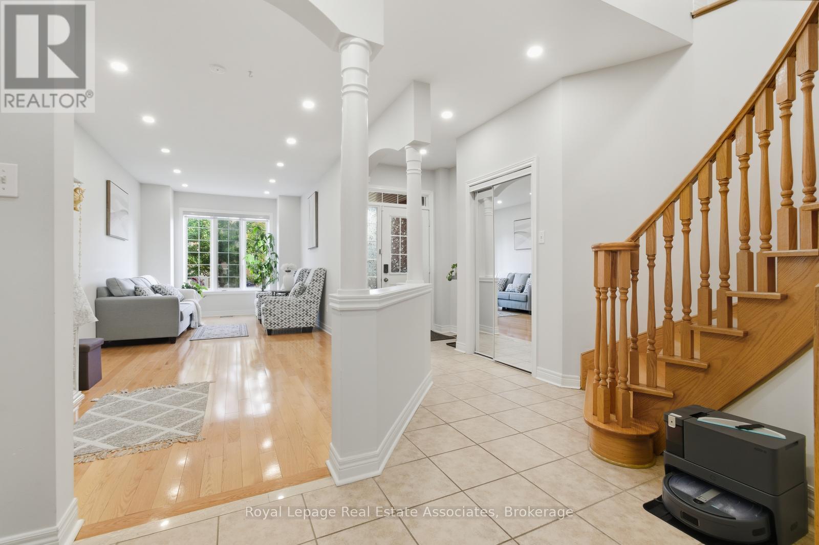 66 Millhouse Mews, Brampton, Ontario  L6Y 5J8 - Photo 9 - W12458824