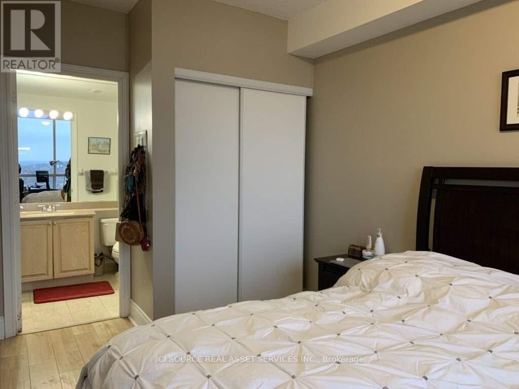 2320 - 5233 Dundas Street W, Toronto, Ontario  M9B 6M1 - Photo 10 - W12458828
