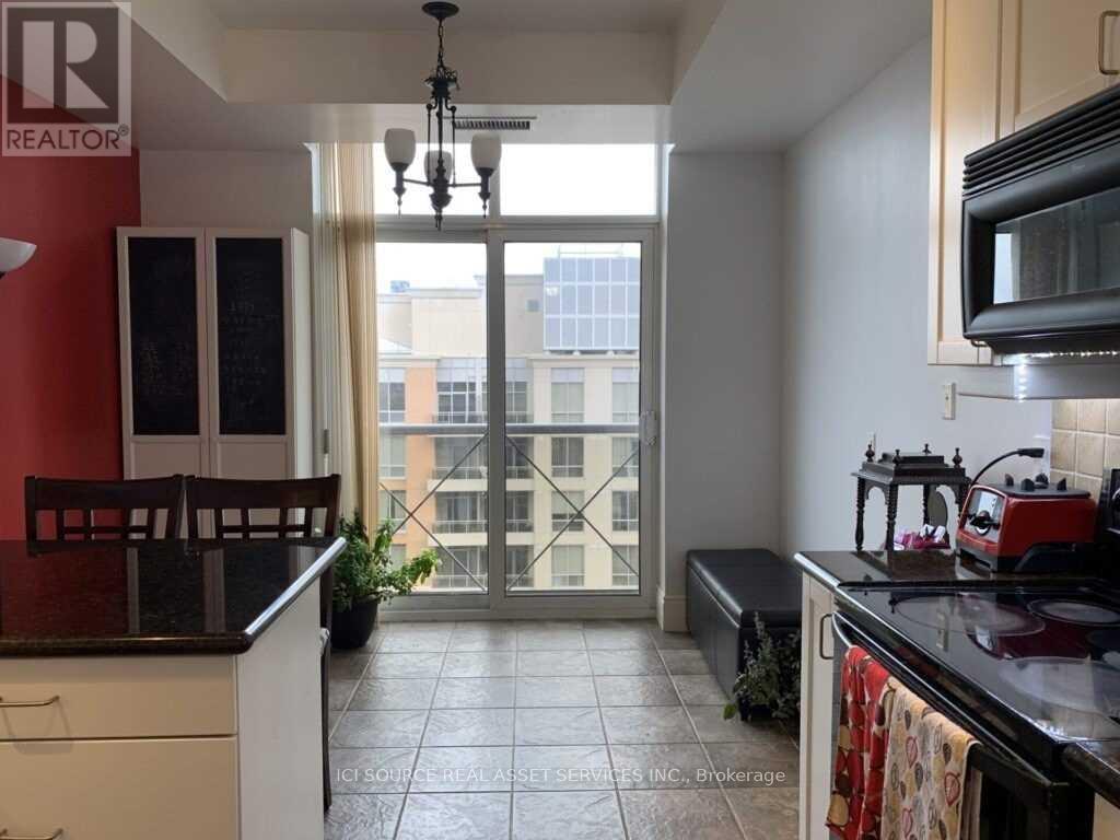 2320 - 5233 Dundas Street W, Toronto, Ontario  M9B 6M1 - Photo 12 - W12458828