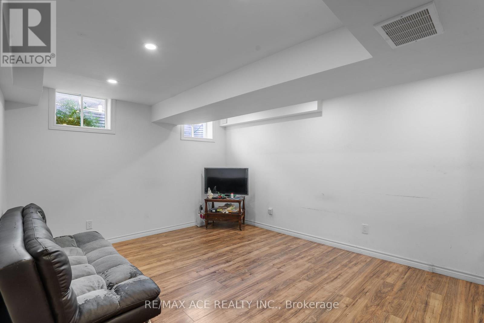 22 Apple Valley Way, Brampton, Ontario  L6P 0W4 - Photo 26 - W12458840